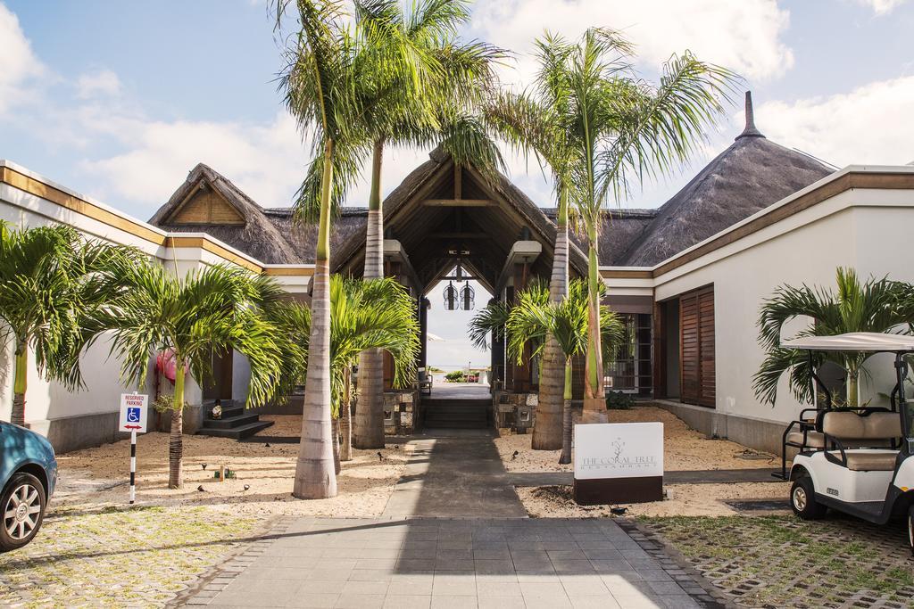 West Island By Horizon Holidays Rivière Noire Exterior foto